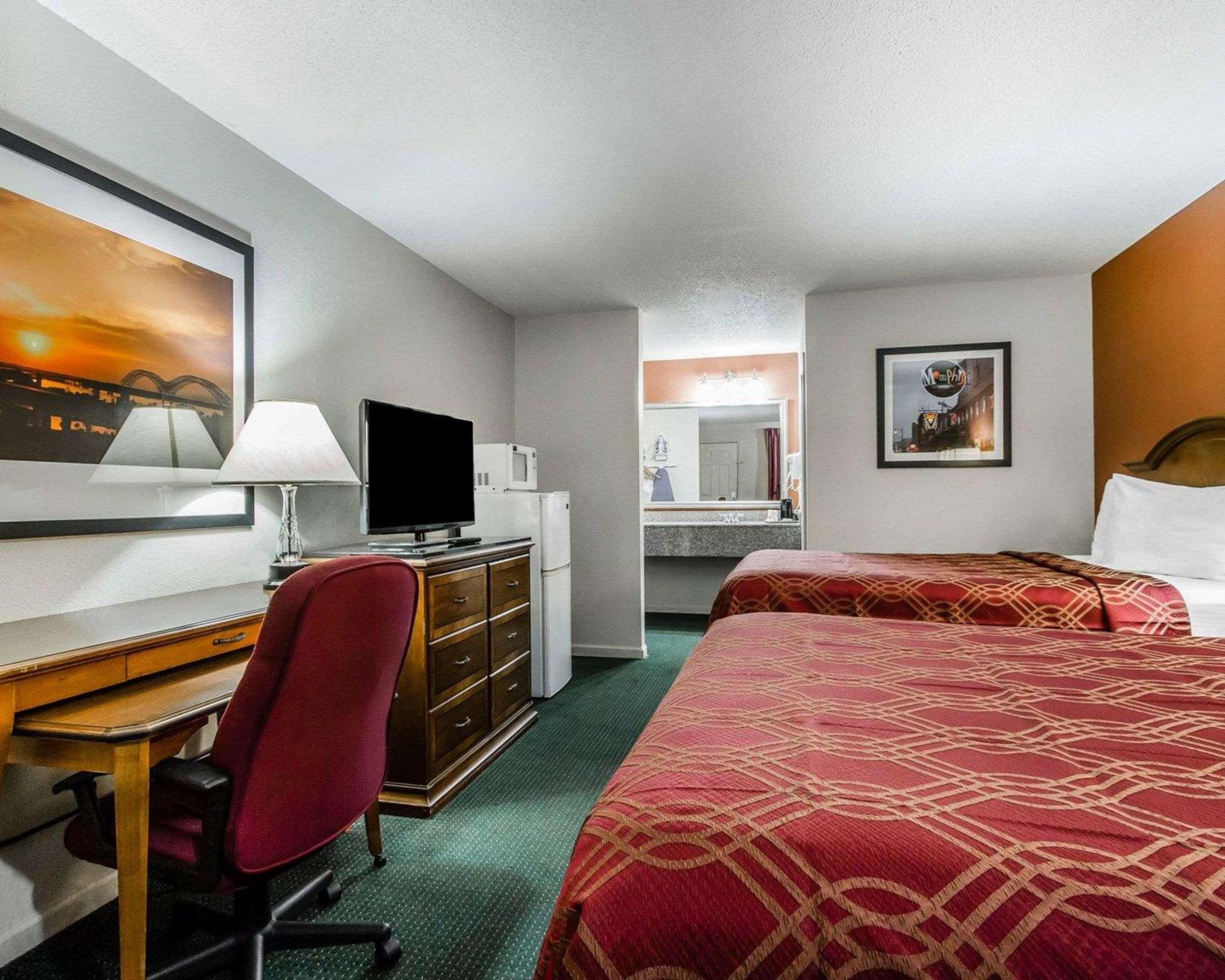 Econo Lodge Inn & Suites Enterprise Exteriér fotografie
