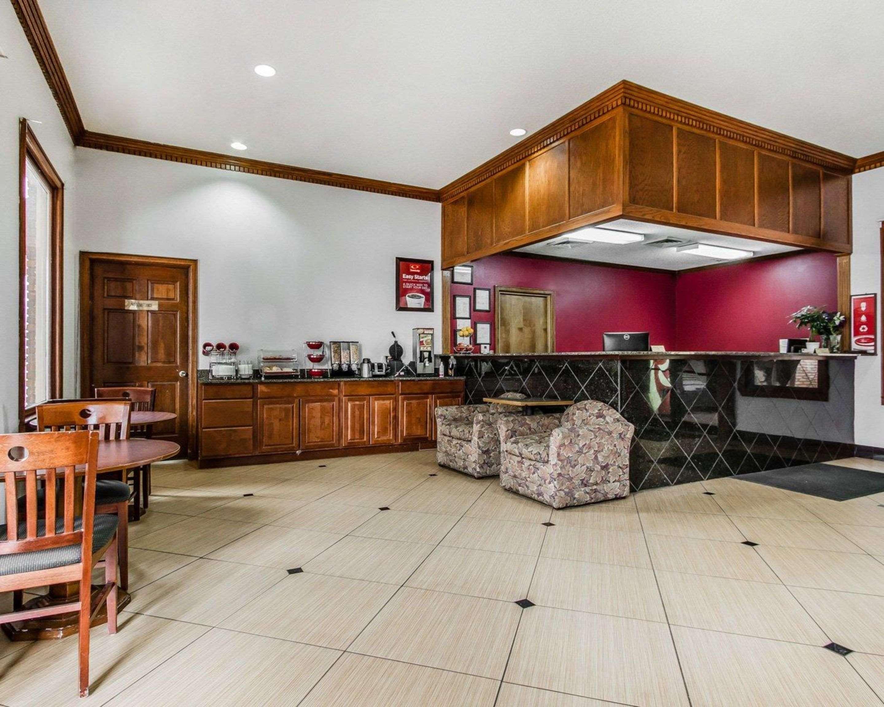 Econo Lodge Inn & Suites Enterprise Exteriér fotografie