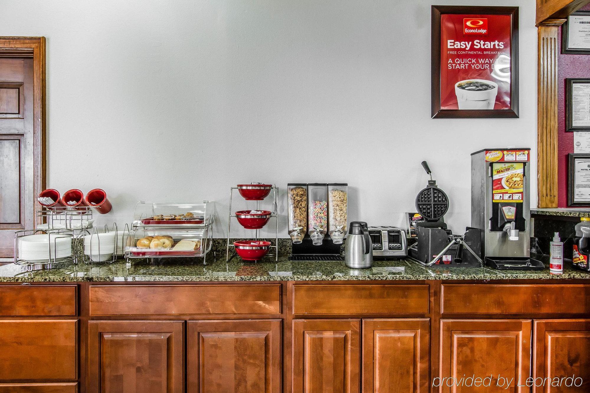 Econo Lodge Inn & Suites Enterprise Exteriér fotografie